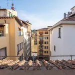 Ponte Vecchio\'S Penthouse